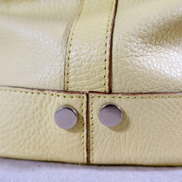 Falor Leather Bucket Bag - Picture 13 of 16